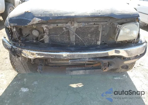 1998 Toyota Tacoma Base V6 z USA, uszkodzony, nr VIN 4TAWN72N2WZ135767